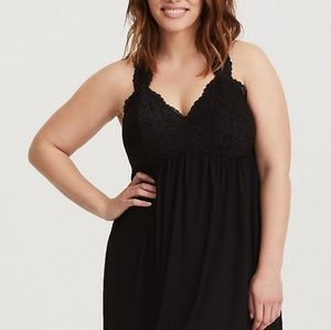 Torrid size 6/30 SLEEP LACE RACERBACK CHEMISE